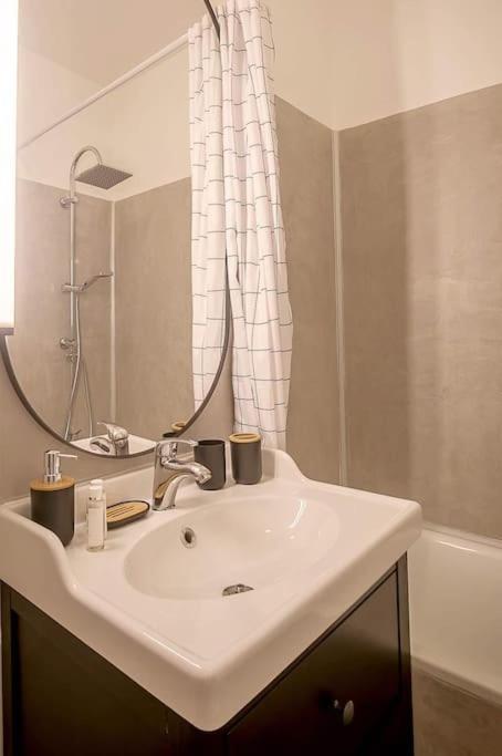 Rare Appart 2 Chambres En Duplex Design Au Panier Marseille Extérieur photo